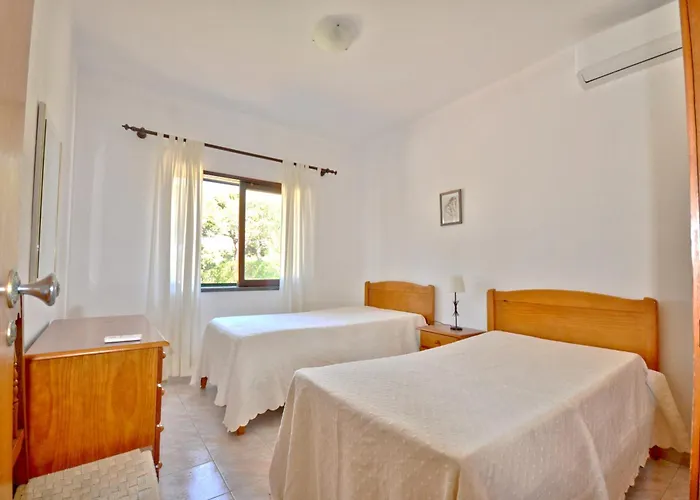 Villa Close To Beaches And Amenities, Private Pool, Free Ac And Wifi *