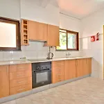 Βίλα Close To Beaches And Amenities, Private Pool, Free Ac And Wifi