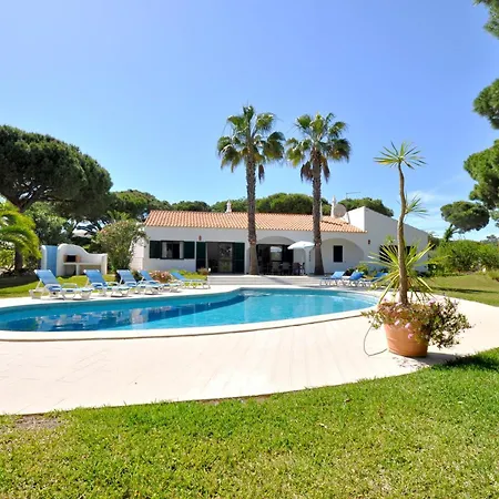 Close To Beaches And Amenities, Private Pool, Free Ac And Wifi فيلة