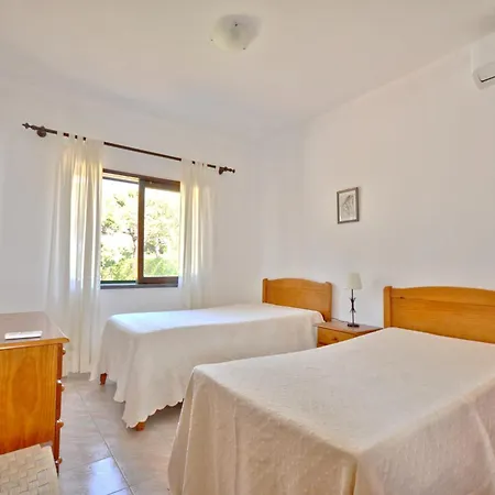 Villa Close To Beaches And Amenities, Private Pool, Free Ac And Wifi *
